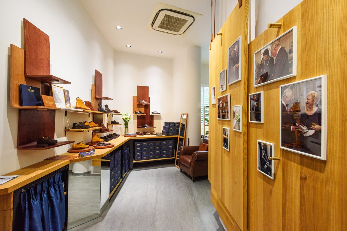 Service Centre Store Design, Trickers