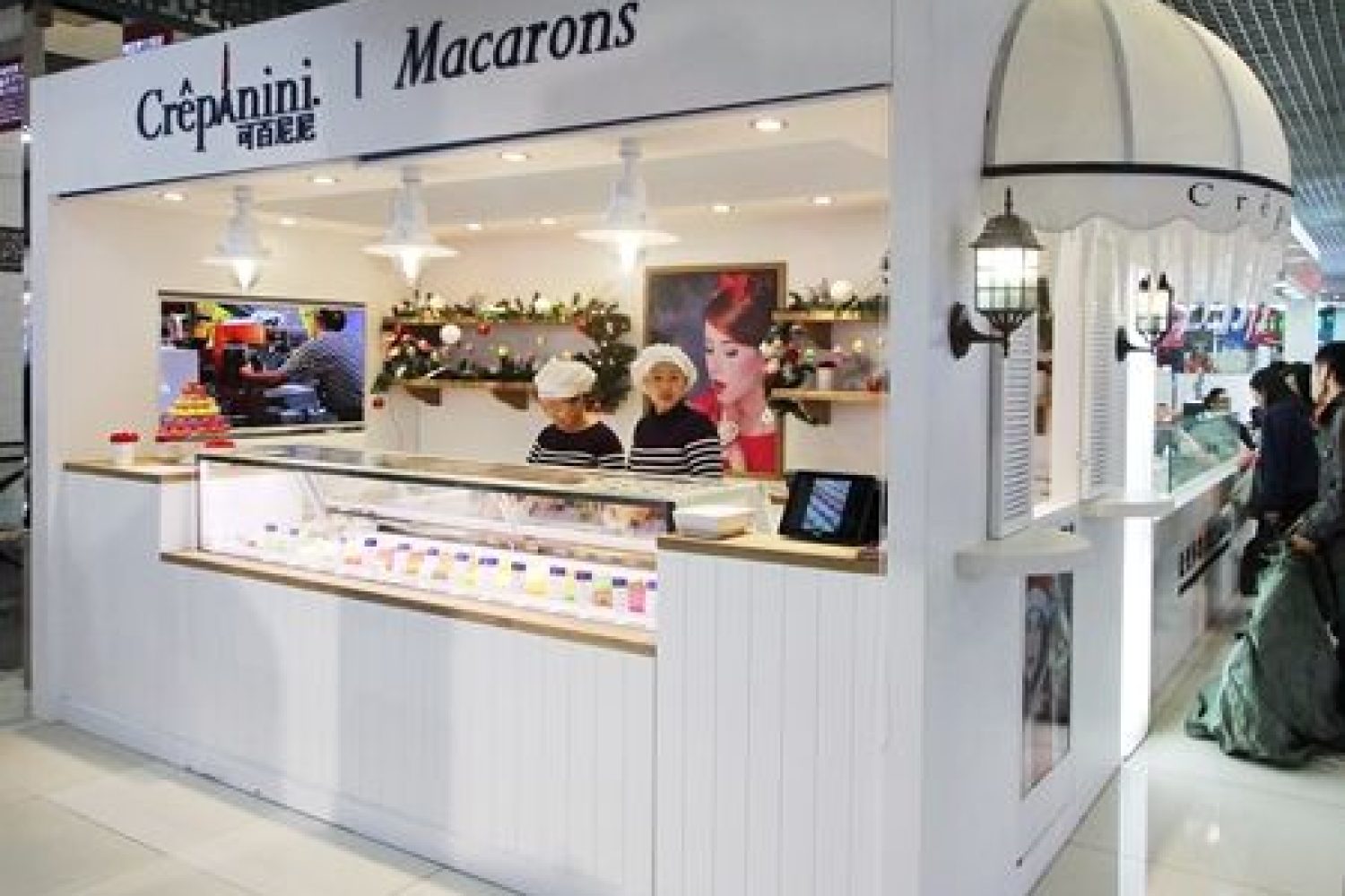 Crêpanini - Macarons Store Design