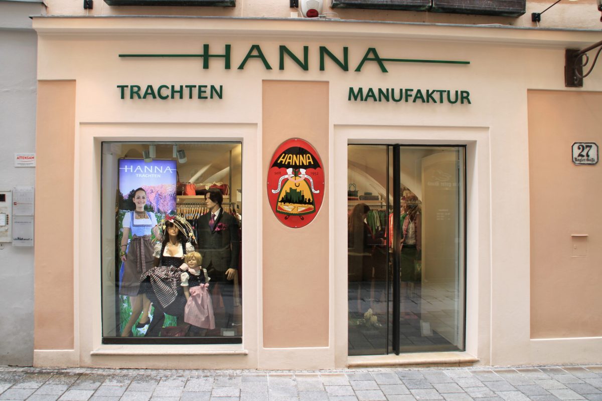 Fashion Store Concept & Technical Design, Hanna Trachten