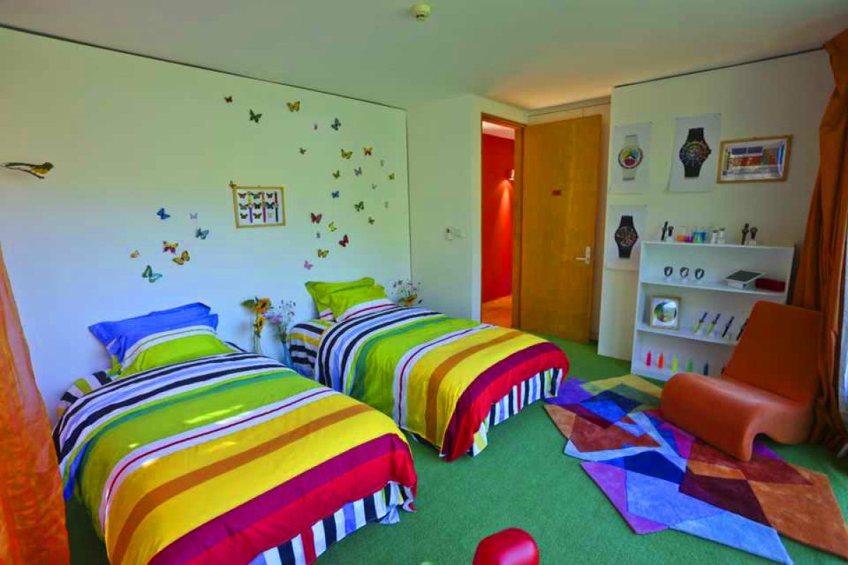Collection Launch Space Design, Swatch