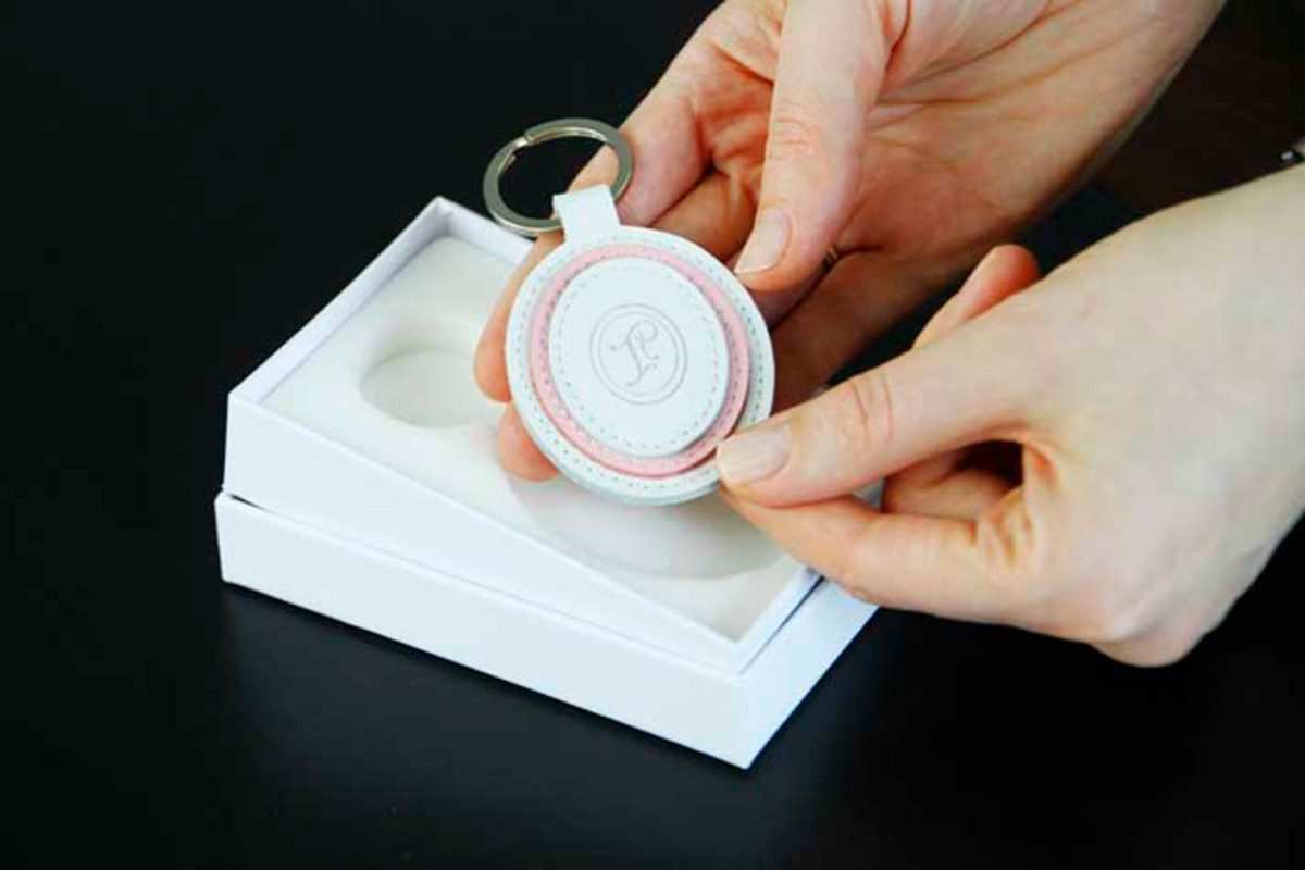 vip-customer-gift-design-ivanka-trump-jewelry-collection-beijing-2012-2013