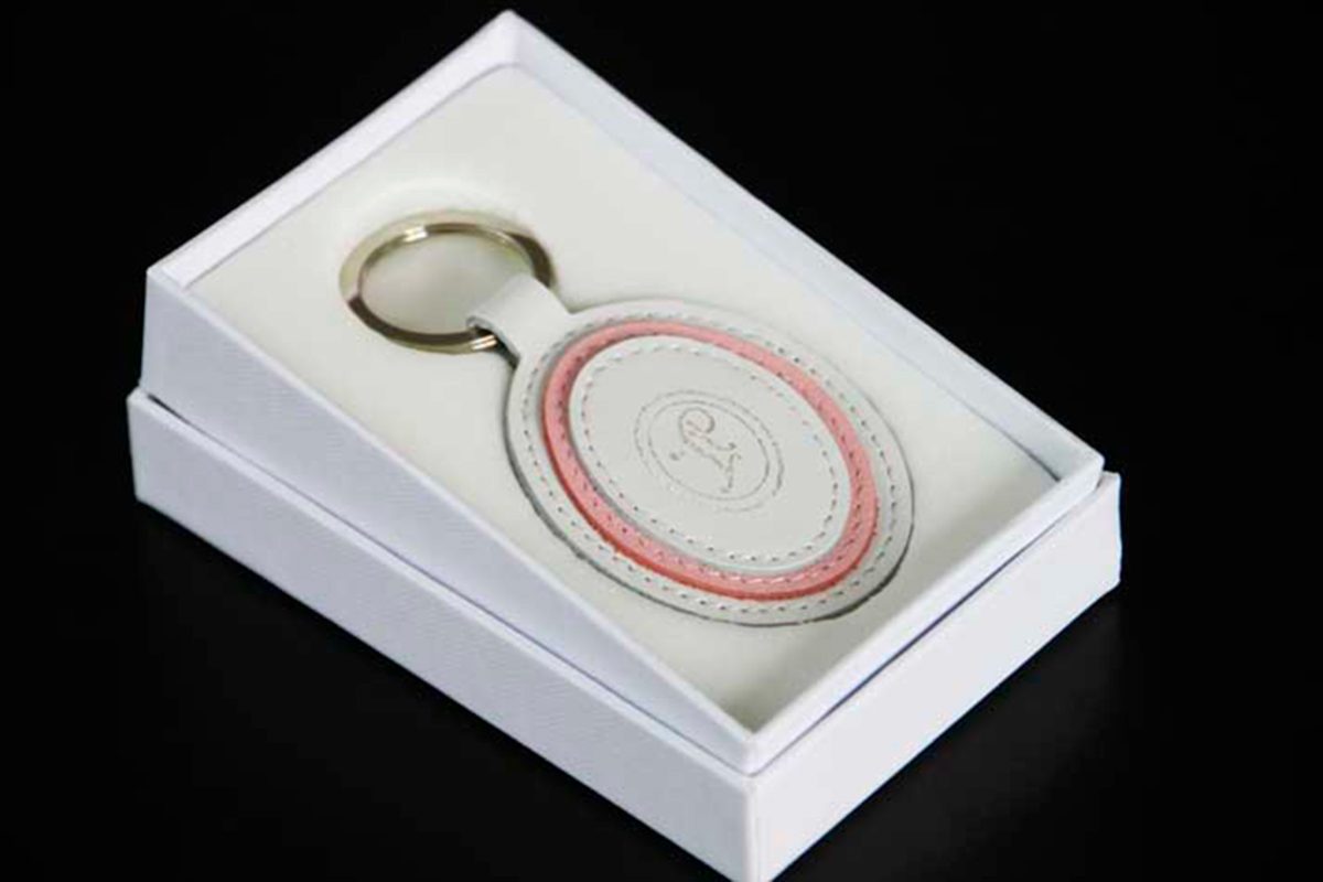 vip-customer-gift-design-ivanka-trump-jewelry-collection-beijing-2012-2013